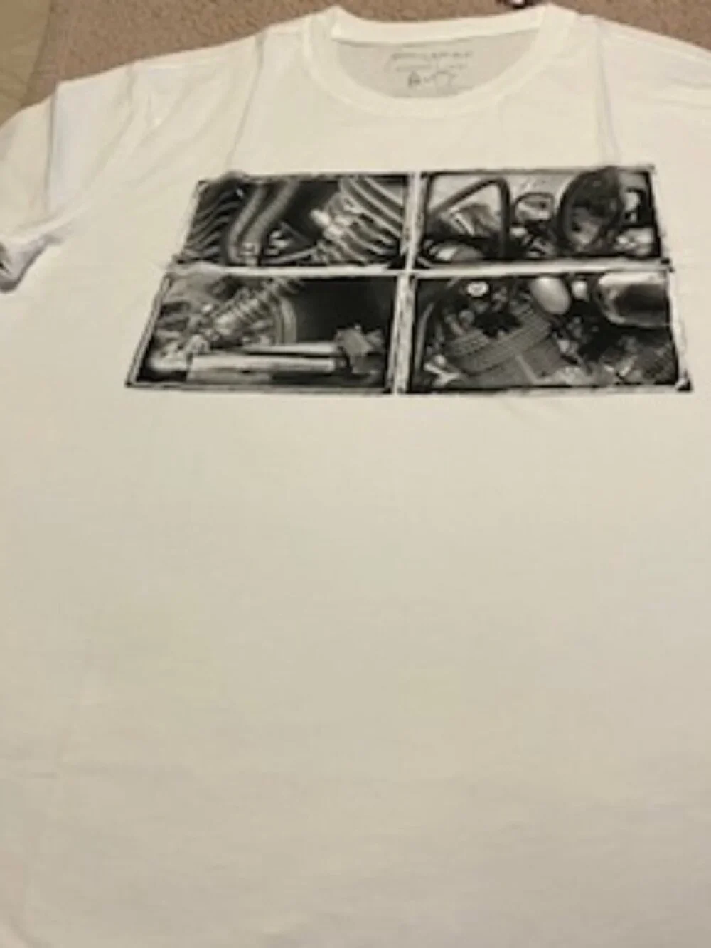 Banana Republic NWT T-Shirt 